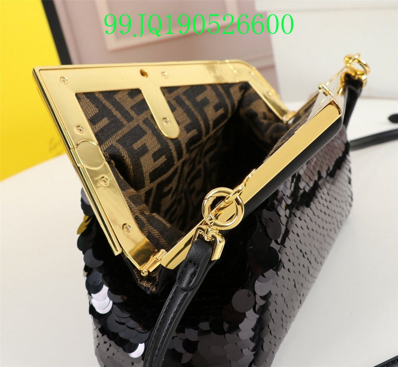 GC - Shoulder - 3183
