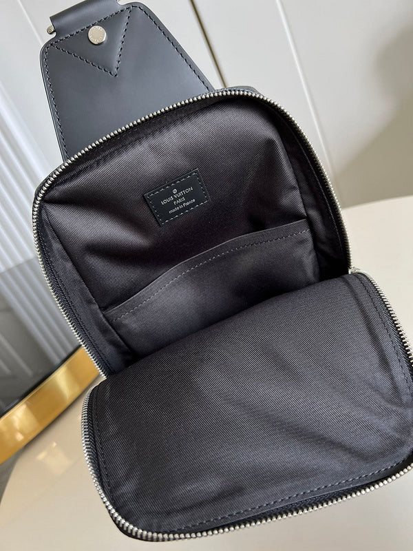 LOV - Luxurious Totes - 2172