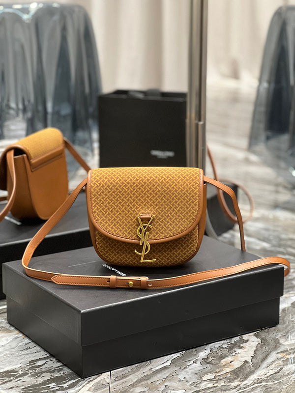 Luxurious Totes - Latest - 8528