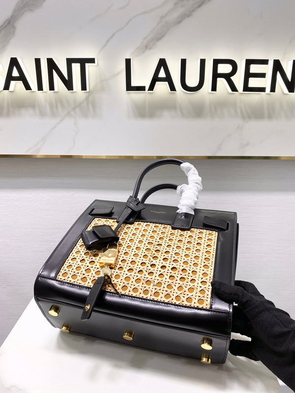 Luxurious Totes - Latest - 8705