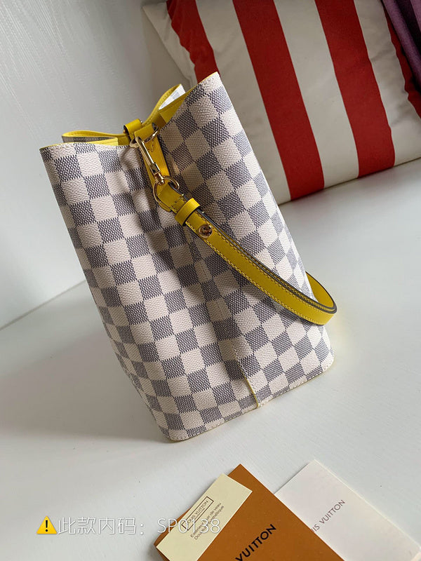 Luxurious Totes - Latest - 9760