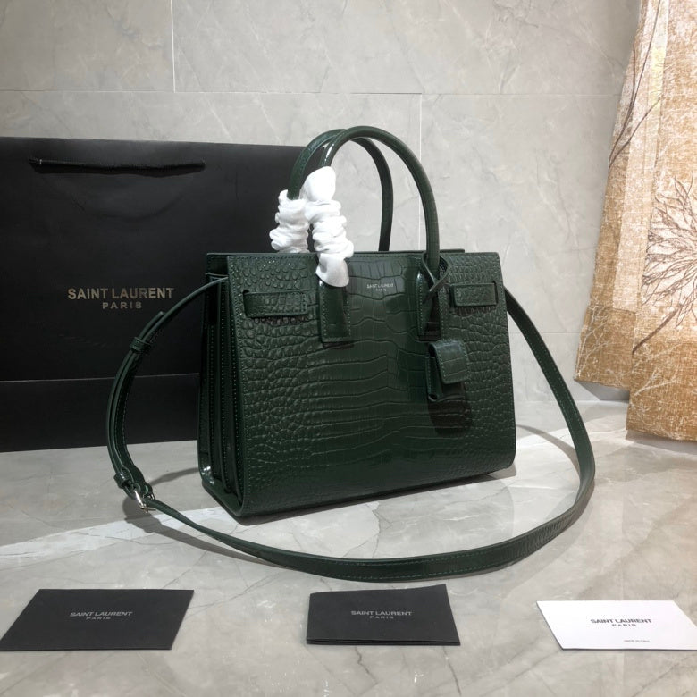 Luxurious Totes - Latest - 9477