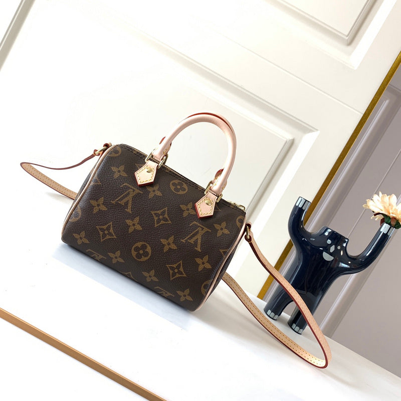 LOV - Luxurious Totes - 1103