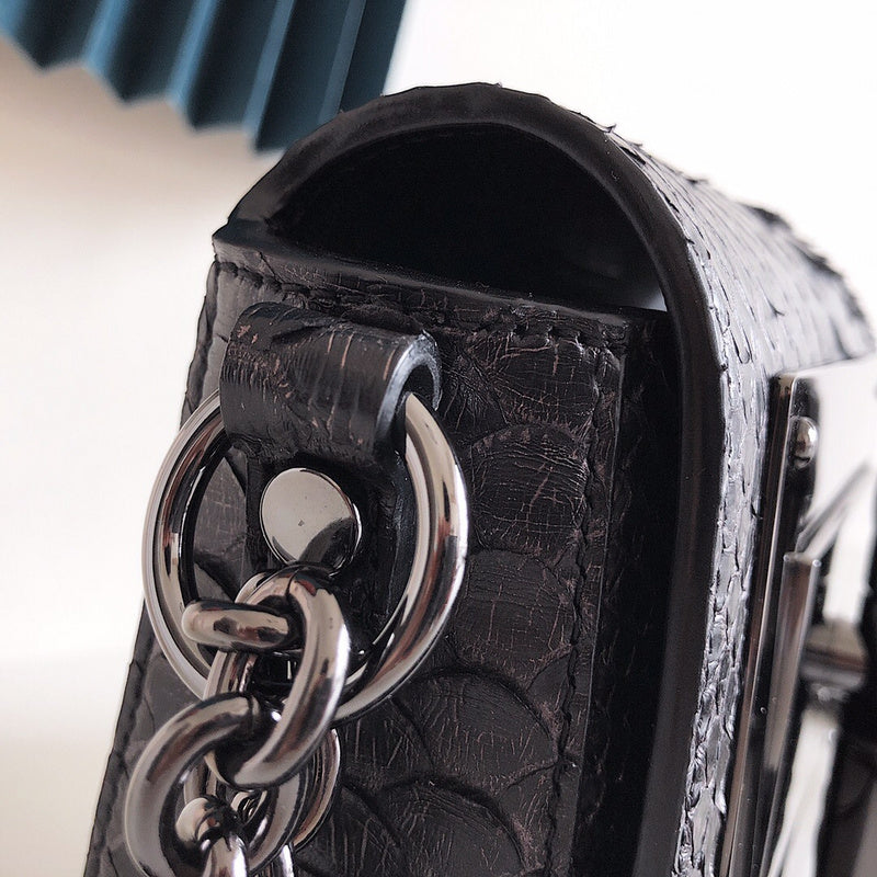 Luxurious Totes - Latest - 10260