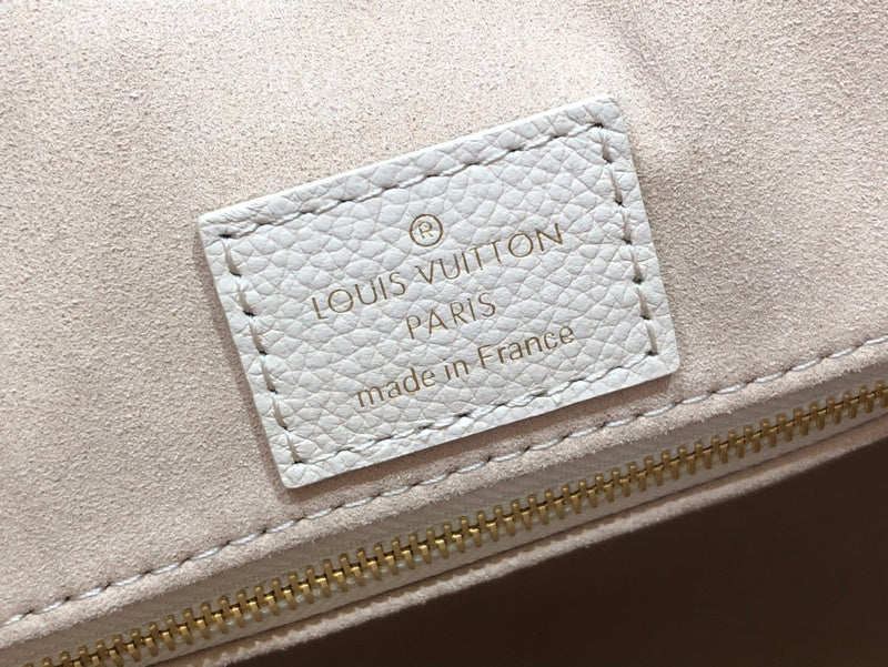 LOV - Luxurious Totes - 1764