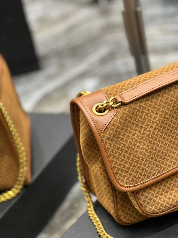 Luxurious Totes - Latest - 8532