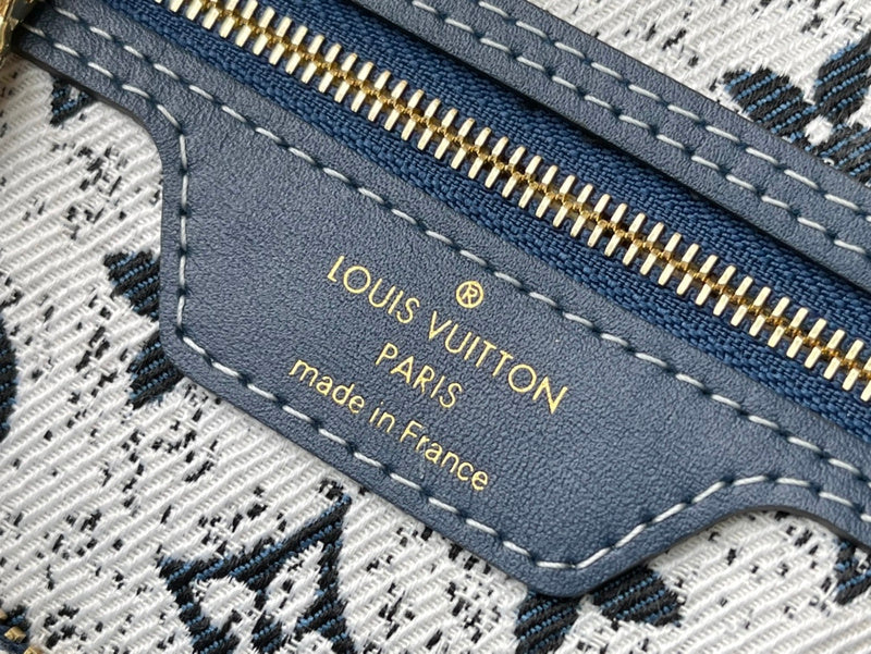 LOV - Luxurious Totes - 1891