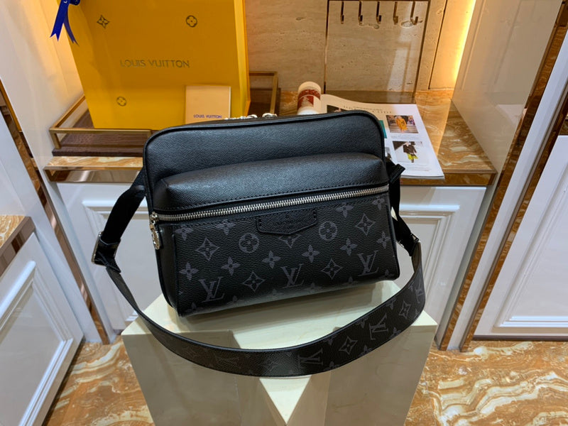Luxurious Totes - Latest - 1675