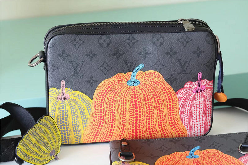Lux-Totes - LOV Bags - 3946