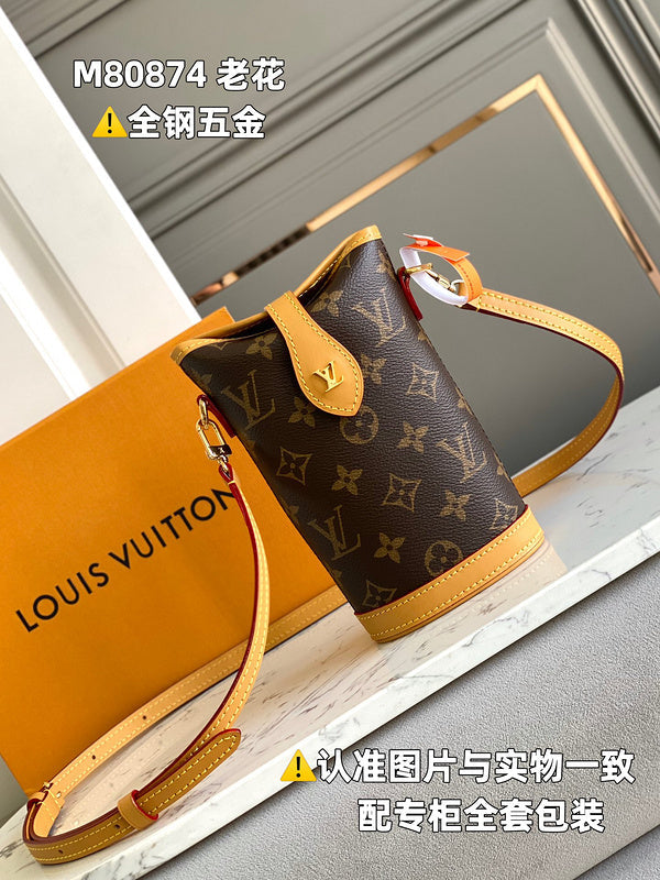 LOV - Luxurious Totes - 809
