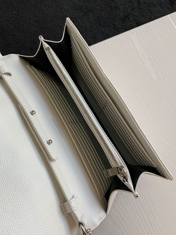 Luxurious Totes - Latest - 8901
