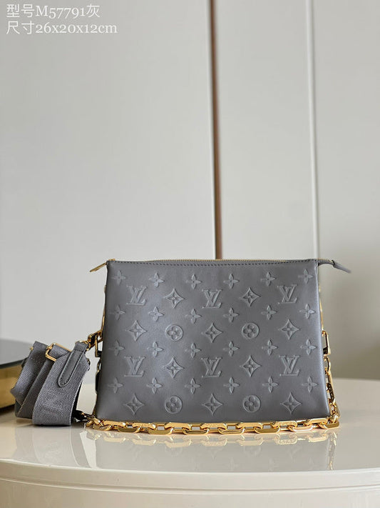 LOV - Luxurious Totes - 1062