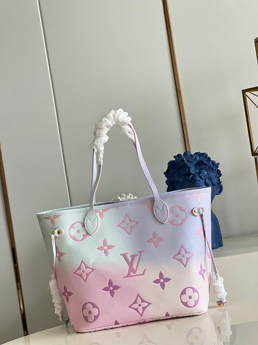 LOV - Luxurious Totes - 1477