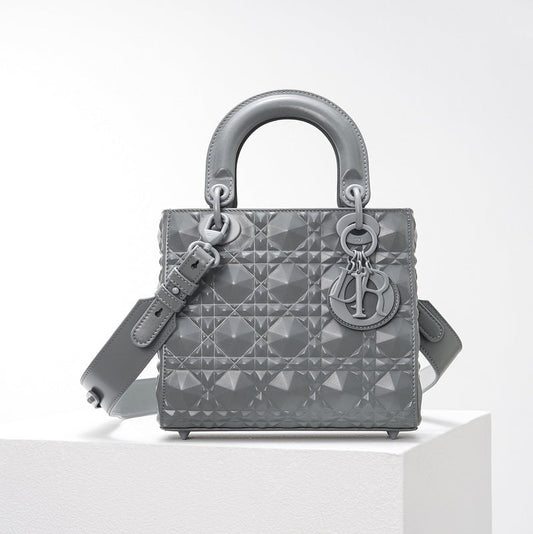 Luxurious Totes - Latest - 6489