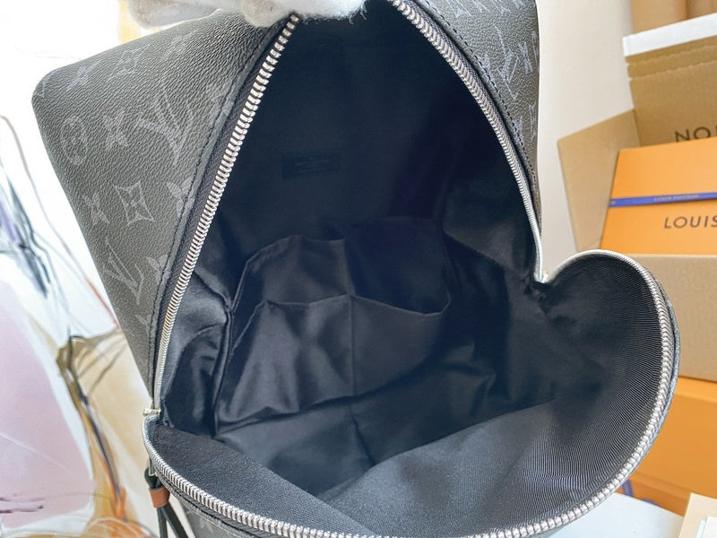 LOV - Luxurious Totes - 2440