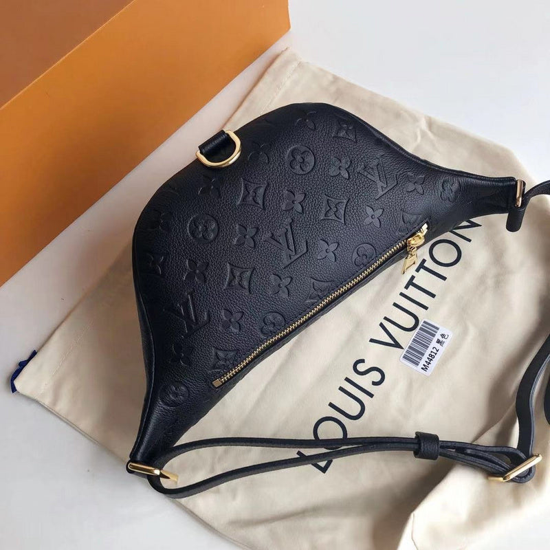 LOV - Luxurious Totes - 2624