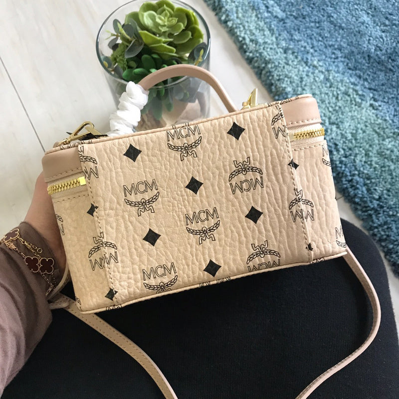 Luxurious Totes - Latest - 7837