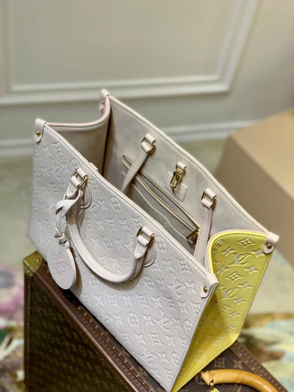 LOV - Luxurious Totes - 1743