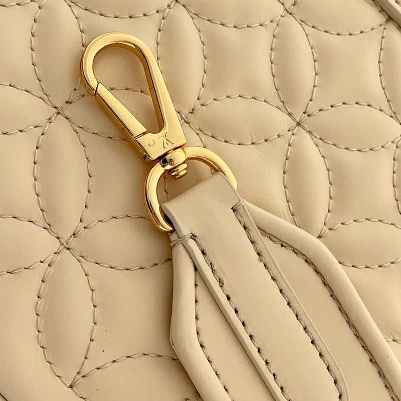 Luxurious Totes - Latest - 3071