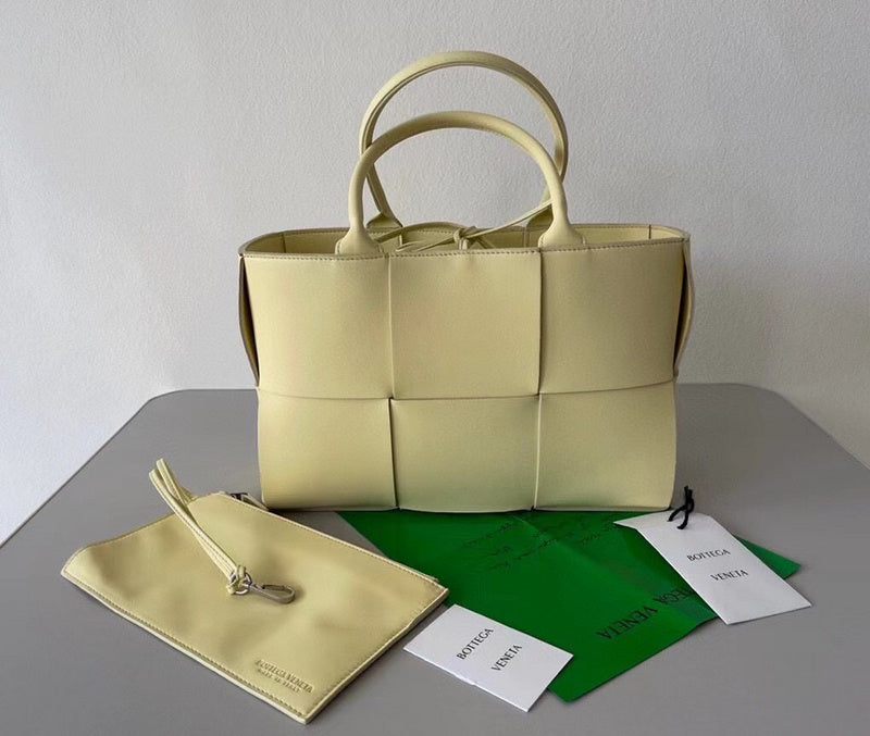 Luxurious-Totes - BV Bags - 1631