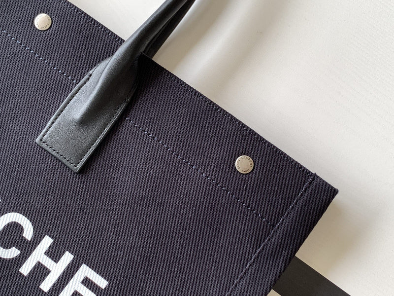 Luxurious Totes - Latest - 8824
