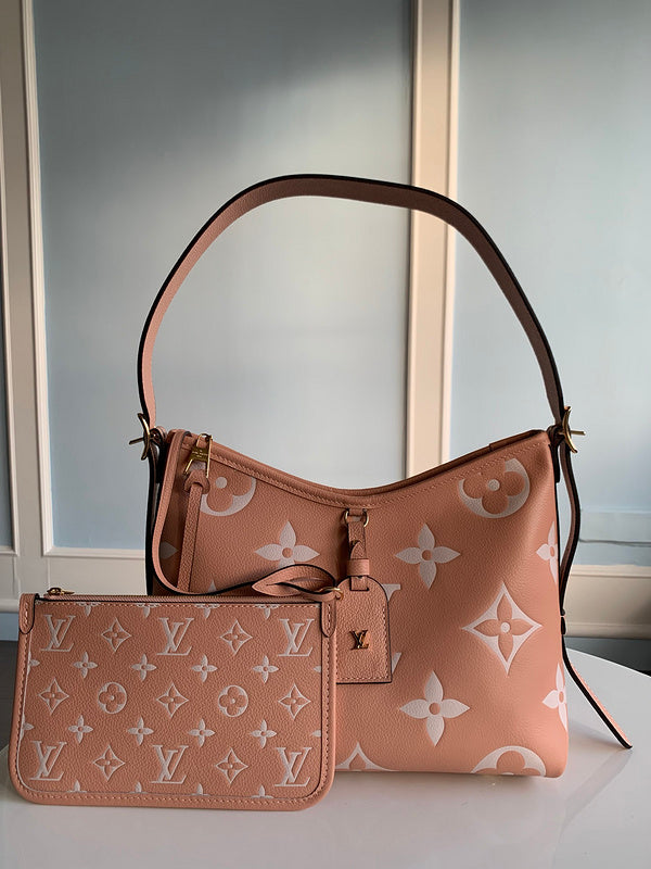 LOV - Luxurious Totes - 889