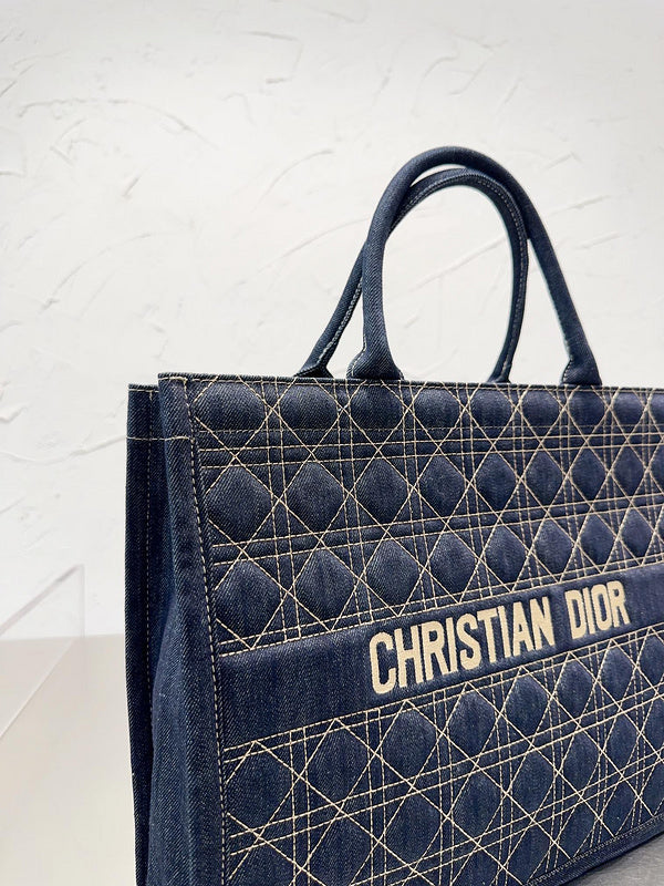 Luxurious Totes - DOR2 Bags - 090