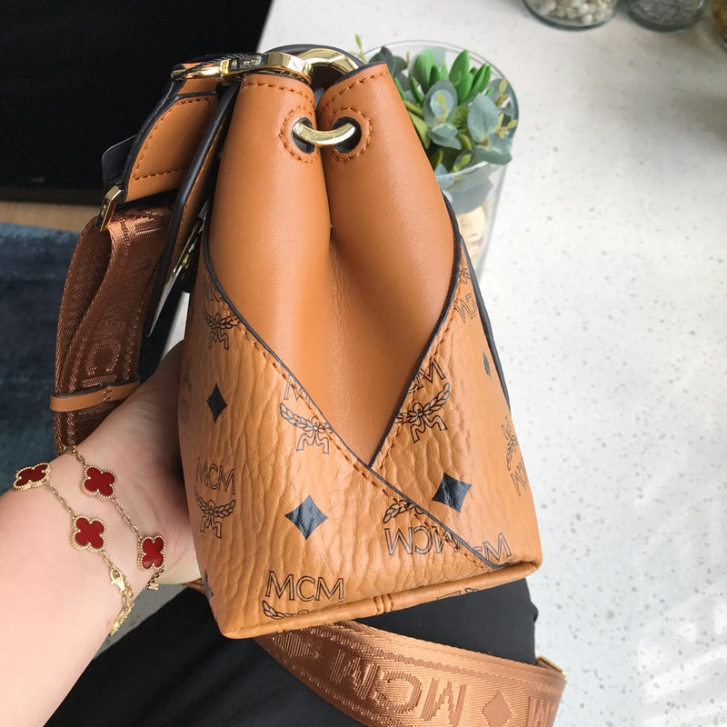 Luxurious Totes - Latest - 7764