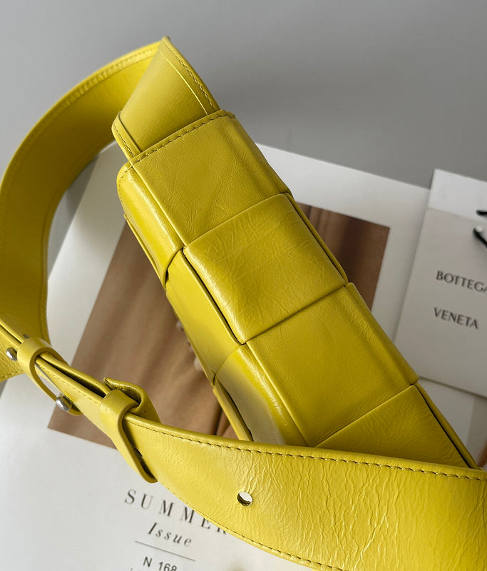 Luxurious Totes - Latest - 7004
