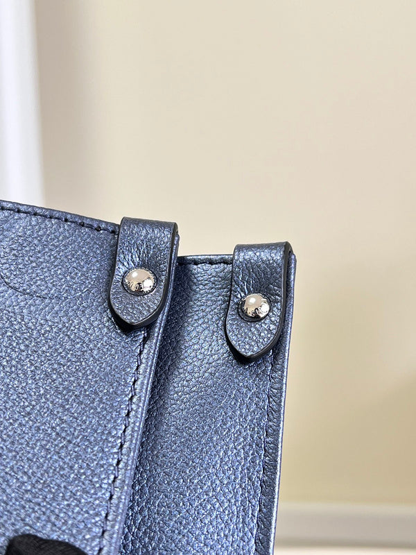 LOV - Luxurious Totes - 2225