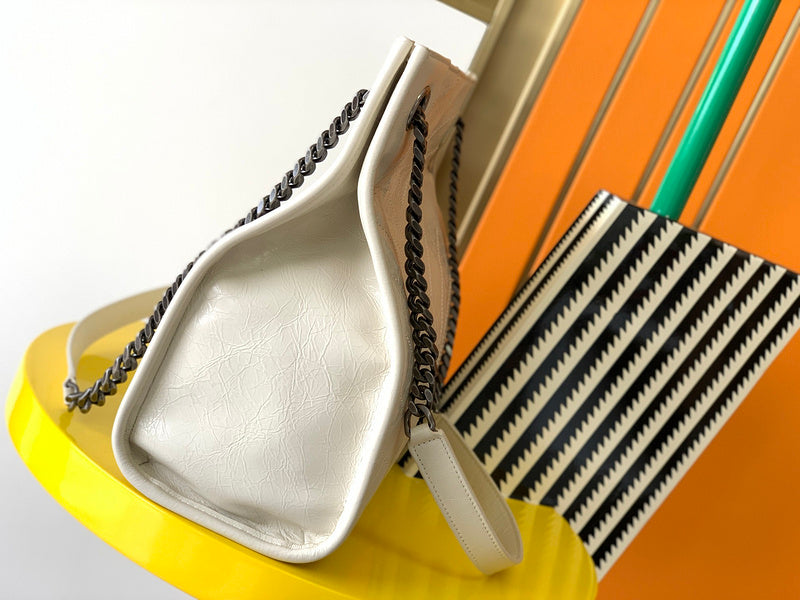Luxurious Totes - Latest - 8658