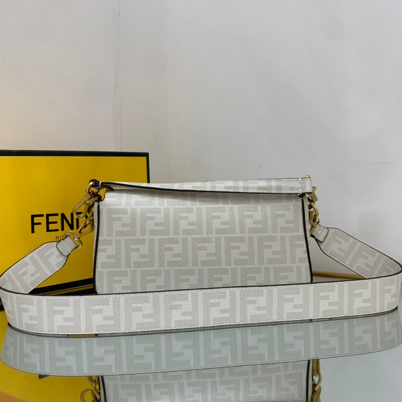 Luxurious Totes - Latest - 11383