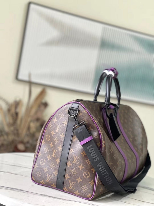 LOV - Luxurious Totes - 1337
