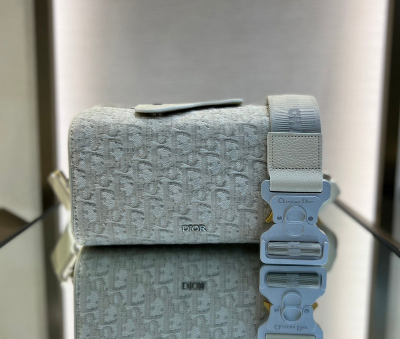 Luxurious Totes - Latest - 6537