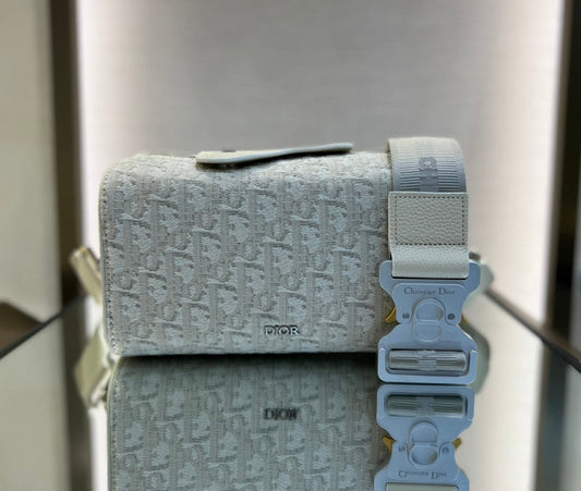 Luxurious Totes - Latest - 6537