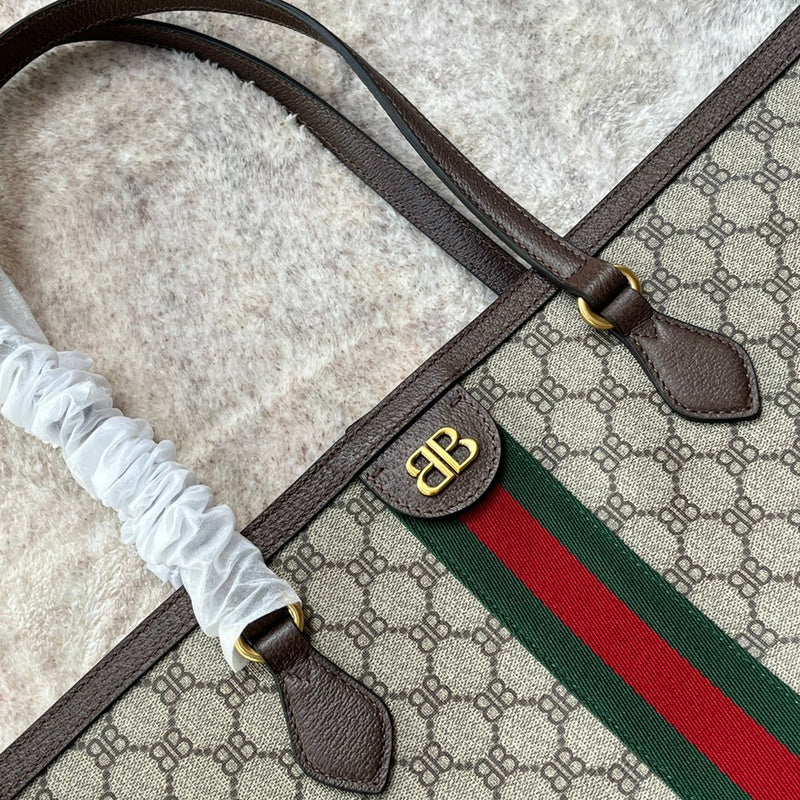 GUI - Luxurious Totes - 1211