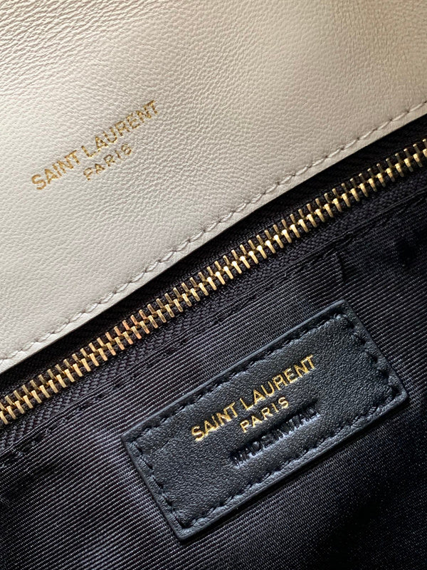 Luxurious Totes - Latest - 8596