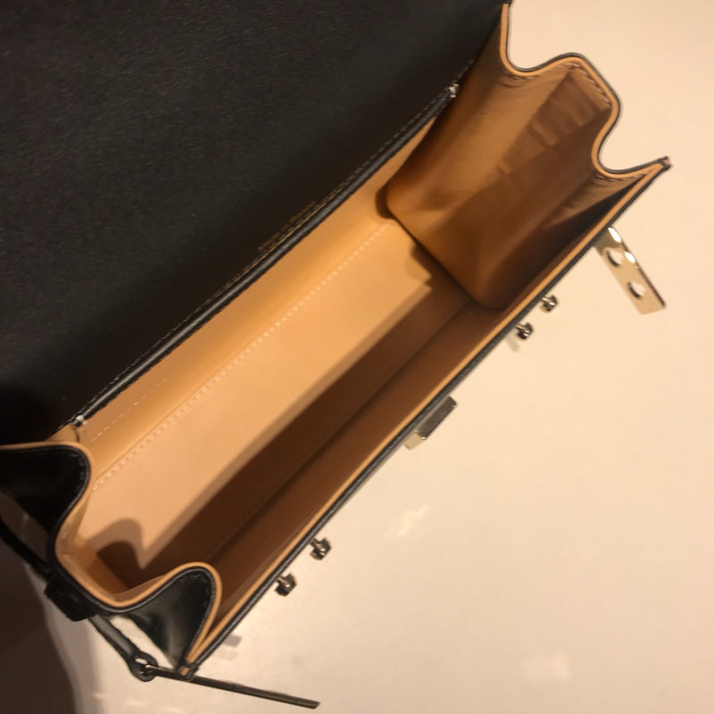 Luxurious Totes - Latest - 6077