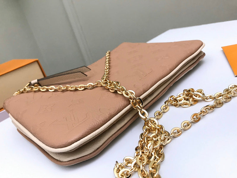 Luxurious Totes - Latest - 702