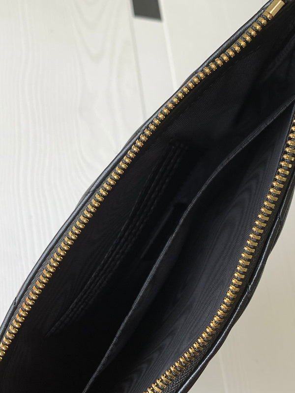 Luxurious Totes - Latest - 8659