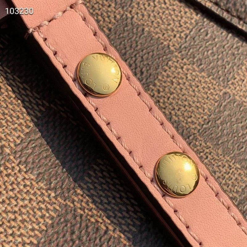 LOV - Luxurious Totes - 2081