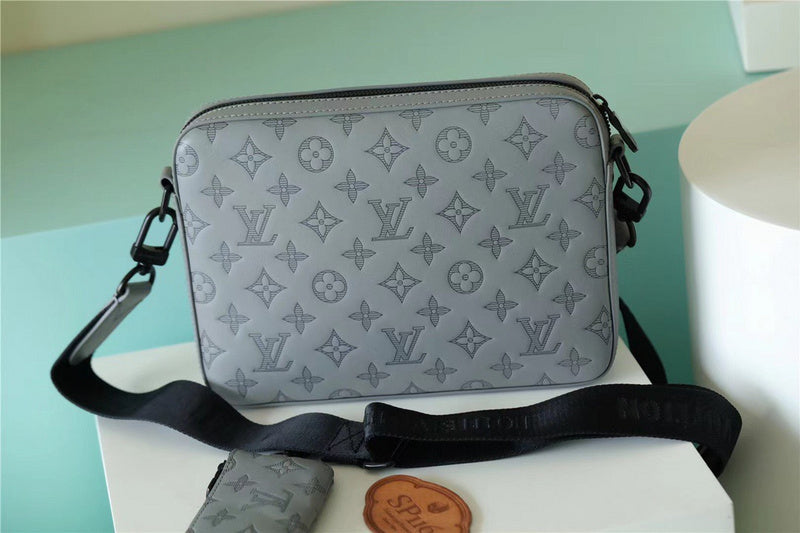 Lux-Totes - LOV Bags - 3936