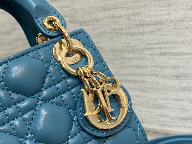 Luxurious Totes - Latest - 6223