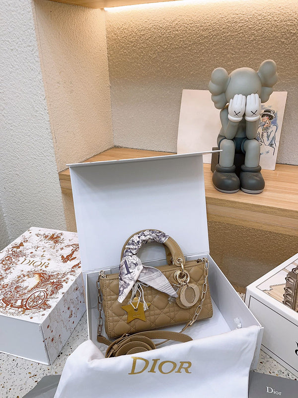 Luxurious Totes - DOR2 Bags - 187