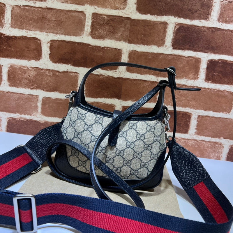GUI - Luxurious Totes - 099