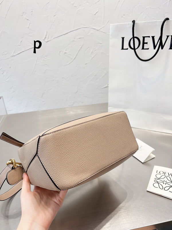 Luxurious Totes - LW-CH Bags - 044