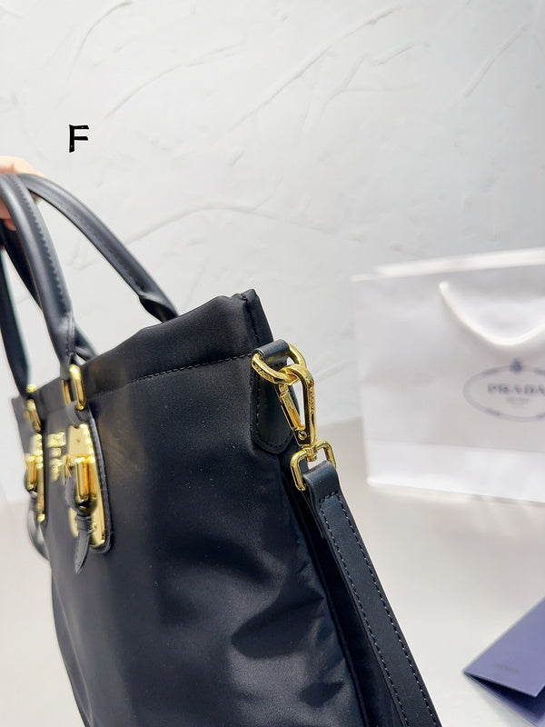 Luxurious Totes - PDA3 Bags - 255