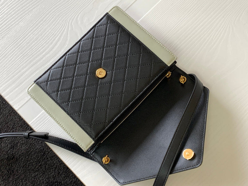Luxurious Totes - Latest - 8158