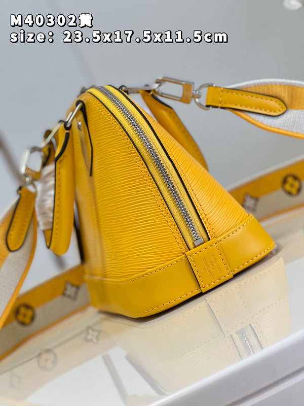 LOV - Luxurious Totes - 912