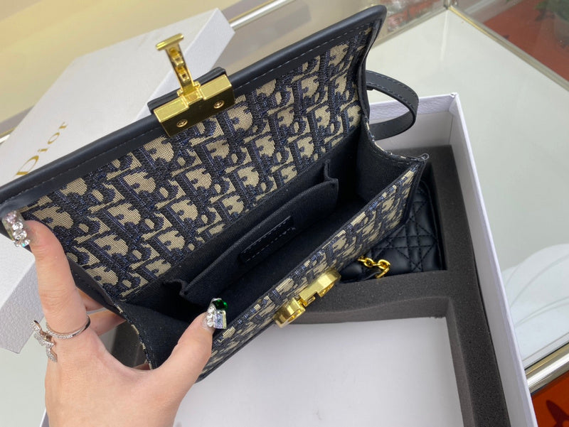 Luxurious Totes - DOR2 Bags - 073